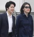 《渡米以来、連絡も取ってない？》小..