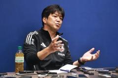 「何にも変え難い名誉」日本代表の名波浩コーチが就任から2年8カ月を振り返り反省と成長を口に…W杯への想いも「ついに泣くかも…」