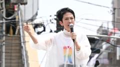 ヘリから祈る首相を批判する蓮舫氏がまた炎上 発言を反故、「ブーメラン」と呼ばれるまでの議員人生のイメージ画像