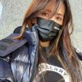 工藤静香、ネギと一緒に自撮りするも..