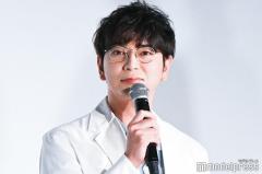 松本潤、小芝風花のガチ寝を告白「ソファーのところに横になって」【19番目のカルテ】