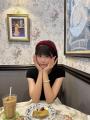 「今日好き」すみれ、ミニスカ×ニーハイから美脚スラリ「スタイル抜群」「おしゃれ」の声