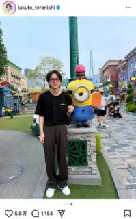 “国民の元カレ”寺西拓人がユニバ降臨！ 襟足伸びた姿でデート気分を演出、ファン歓喜「笑顔が素敵すぎます」のイメージ画像