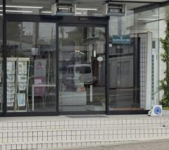 「お父さんは詐欺犯じゃない」濡れ衣で解雇された一家の柱は、帰らぬ人に 一審は遺族の完勝、でも会社は再び犯人と主張…判決前日、思いも寄らぬ結末のイメージ画像