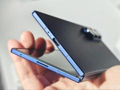 折りたたみスマホ、日本は「iPhone」参入で“年100万台”超え試算 直近は全出荷の「1％」停滞感も＝MM総研のイメージ画像