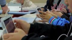 小2児童､教室で｢AV再現ﾌﾟﾚｲ｣韓国｢ｴﾛ漬け｣小学生の実態