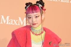 水曜日のカンパネラ・詩羽、中国で身体に異変 腫れ上がった自撮りも公開のイメージ画像