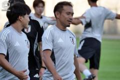 約2年7カ月ぶりの代表戦出場が迫る長友佑都「良い準備はしています」…常連組＆経験者としての矜持ものイメージ画像