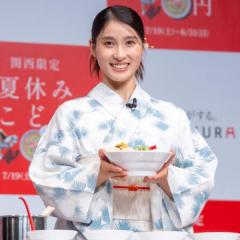 土屋太鳳、日本舞踊からリレーの選手まで…幼少期の写真を公開