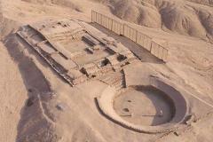 ペルーで3500年前の古代都市の遺跡を調査、南米最古の文明と繋がりか？