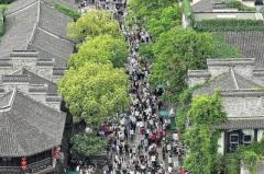出入国が増加し県域旅行が人気、今年のメーデーの高い消費力―中国のイメージ画像