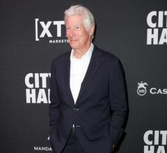 リチャード・ギアが「大切にする」の約束破り土地売却、“呪い”かけられる