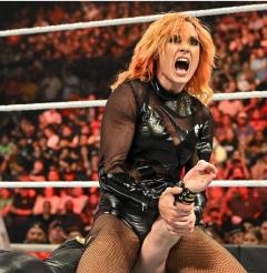 ベッキー・リンチが今週のRAWを欠場か
