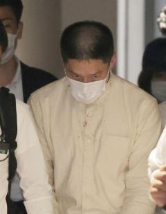 殺人容疑で手配の職員逮捕 「カッとなった」、トラブルか 高齢者施設の入所者死亡 東京・北区
