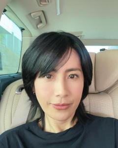 長谷川理恵「ワイルドさマシマシ」新ヘア公開「似合ってる」「カッコいい」