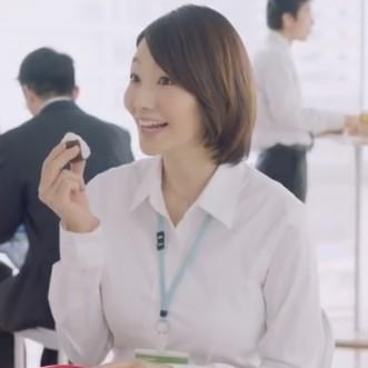 眞鍋かをりが巨乳化!?セクシーな魅力が増したと話題に