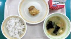 給食のおかず「から揚げ1個」問題、ネット批判により改善方針 2学期から無償化、注目がいい方に作用するかのイメージ画像