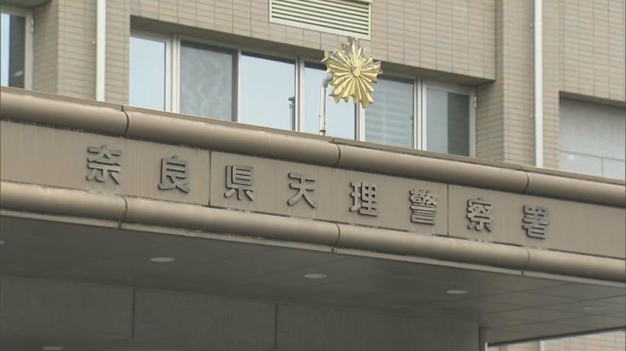 「ムラムラした気持ちを抑えられなかった」歯科医の30歳男を不同意わいせつ疑いで逮捕 奈良県警 電車内に“好みのタイプ”の女性 同じ駅で下車してつきまとい… 駐車場で背後から抱きつき胸を触る 酒に酔って