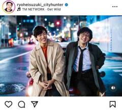 鈴木亮平、大好きな写真とともにNetflix映画『シティーハンター』2週間連続日本のNo. 1を獲得を報告のイメージ画像
