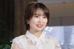 志田未来、ピンク着用で“推し活”報告「メンカラ着てるの尊い」「ハート作ってて可愛い」の声