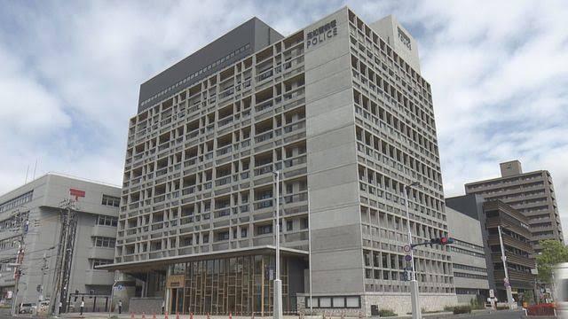 宿泊施設のガラスを消火器で叩き割った女子大生を逮捕【高知】