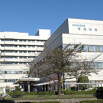ヤブ医者か、偶然か　同一医師が腹腔鏡手術後８人死亡