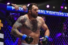 元ベラトールヘビー級チャンピオンのライアン・ベイダー、PFL脱退