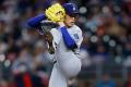 ドジャース・佐々木朗希、MLB初勝利の権利持って降板3時間の開始遅延も5回3失点の粘投打線が大量援護で後押し