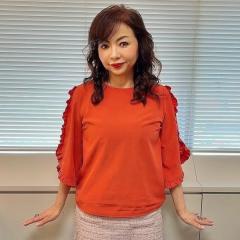 ハイヒール・モモコ、長男の入籍報告＆顔出しで夫婦ショット公開「幸せオーラ出てる」「美男美女」の声