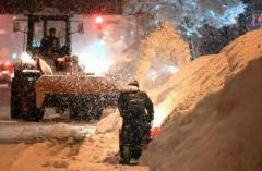 北海道で暴風雪、２４時間で降雪７５ｃｍも…ＪＲ３７２本運休・新千歳で１５１便欠航のイメージ画像