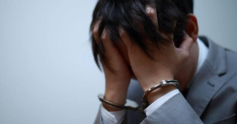 泥酔した同僚の「電車トラブル」に巻き込まれて逮捕→諭旨解雇になった男性の“挽回策”