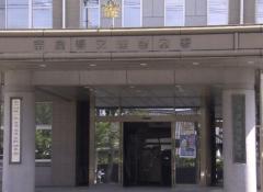 パチンコ店で女性客の胸を触った疑い 33歳の客の男を逮捕 「胸が大きく触ってみたかった」 奈良
