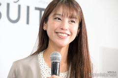 岡副麻希、娘との2ショット 毎日公園で日焼けも報告「幸せな1日」「素敵な親子」と反響続々のイメージ画像