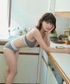 岸明日香、"たわわ美乳"が零れそうな..
