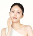 山本彩“超接写”すっぴん披露「忍耐..