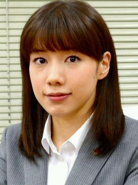 これが長崎のブス顔美 仲里依紗 ブラcmで谷間全開 美貌と人妻の色気で注目度上昇 爆サイ Com南関東版
