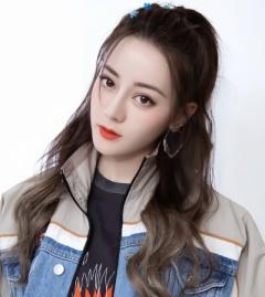 人気女優ディリラバが日本でパスポート落とす、ネットにアップされ物議