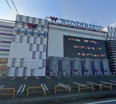 パチンコ店の喫煙所で常連客同士が”必勝法”データをやりとり→操作方法わからず言葉遣いめぐり口論に→61歳男性の顔などを殴り骨折させたか 54歳男逮捕