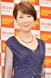 伊藤蘭、手首骨折を報告「戸惑いを感じています」現在は治療に専念