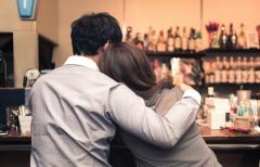 明日、私はホストの彼女