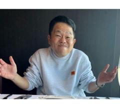 ダイアン津田、誕生日の妻とランチデートでおふざけショットのイメージ画像