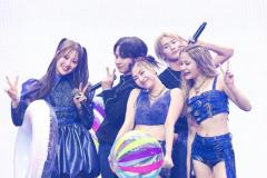 lol -エルオーエル- が解散ラストライブでファンに最後のプレゼント！
