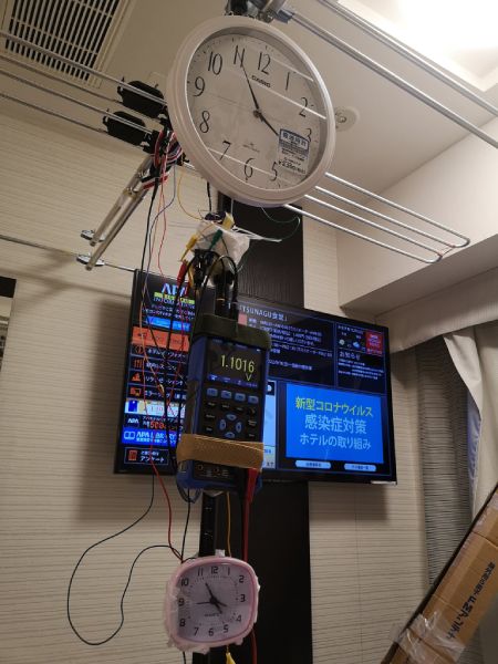 これがホントの電波系。スカイツリーのお膝元で即席電波時計を作る技術者の狂気。