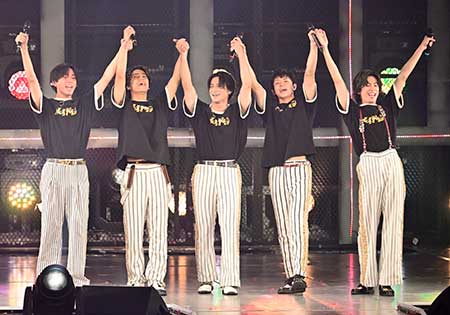キンプリ新曲、あっという間にミリオン突破も……メルカリで「FC限定盤」の転売相次ぐ
