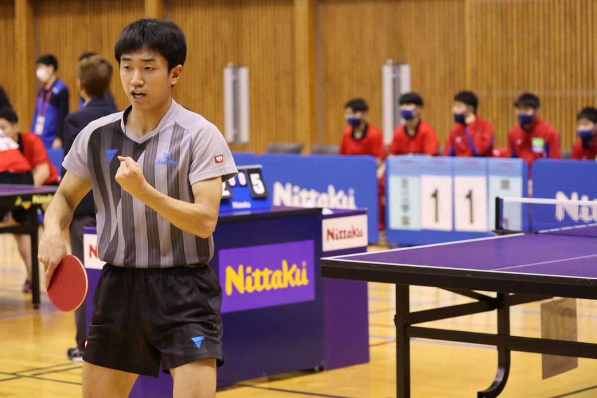 藤元駿(明徳義塾)