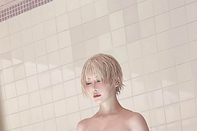 篠崎こころ、背徳感煽る覗き見入浴ショットの画像1