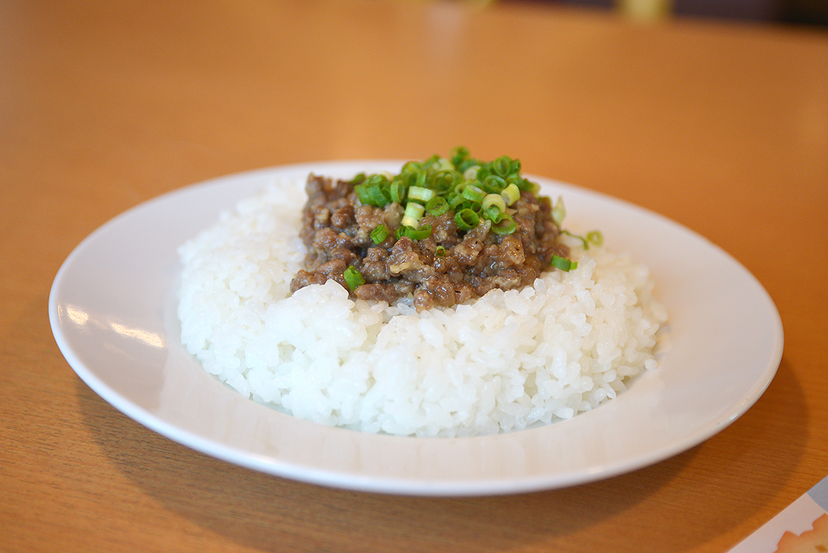 割とお肉がたくさん乗っている