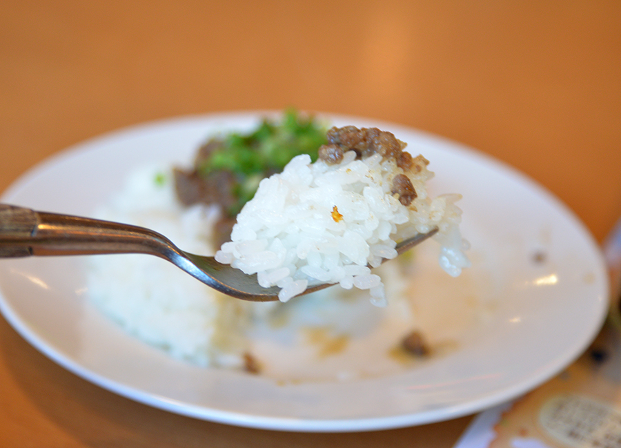 ご飯の様子を近くで見たところ