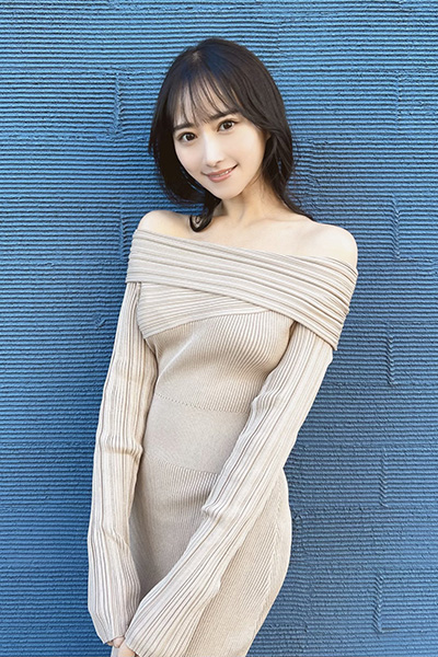 川瀬もえ「きれいなお姉さんの服の中」を公開の画像2