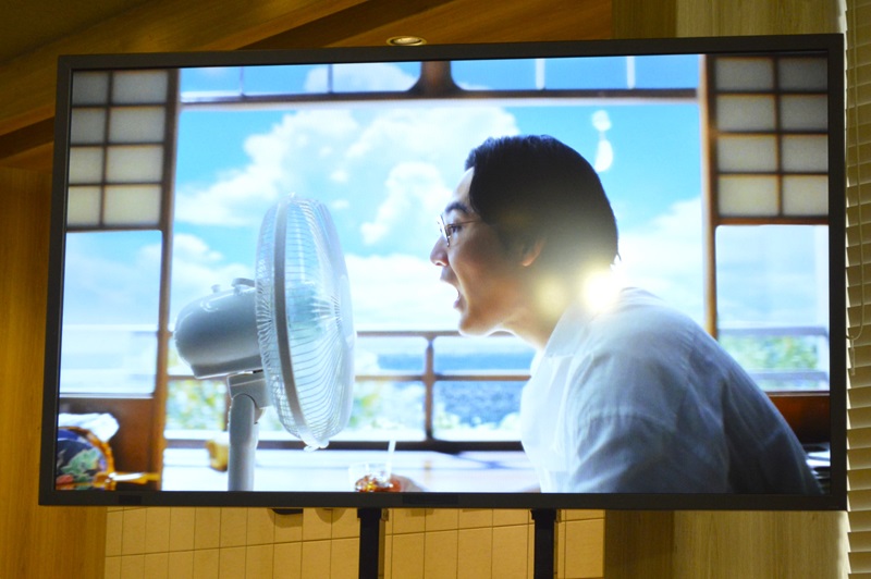 俳優の松田龍平さんが出演するCMプレミアムローストアイスコーヒー「あーーーいすコーヒー」篇